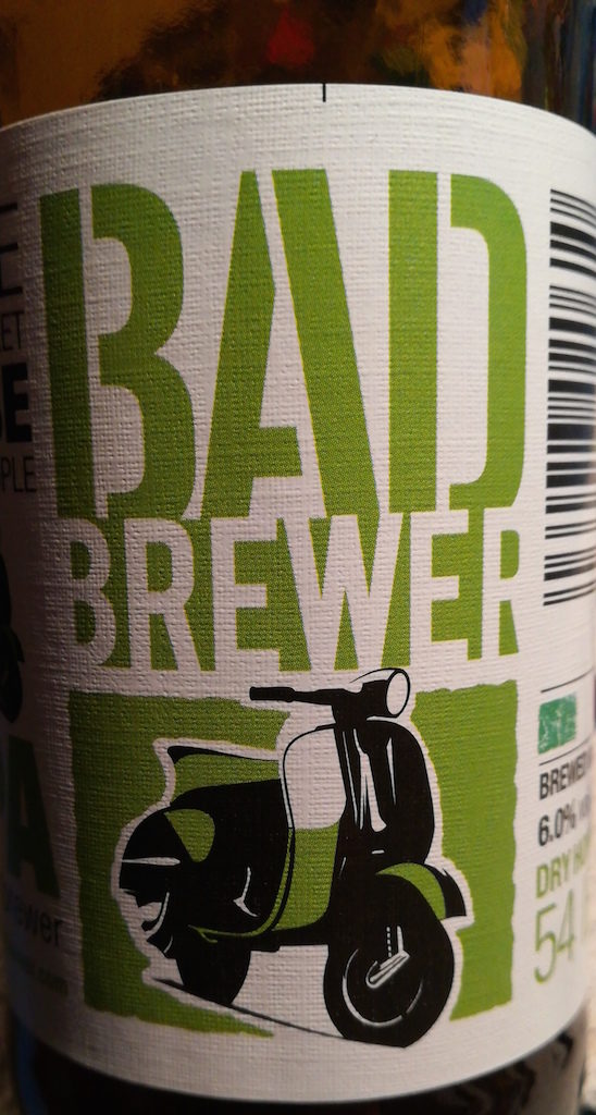 Recensione della birra Bad Brewer IPA beer firm italiana.