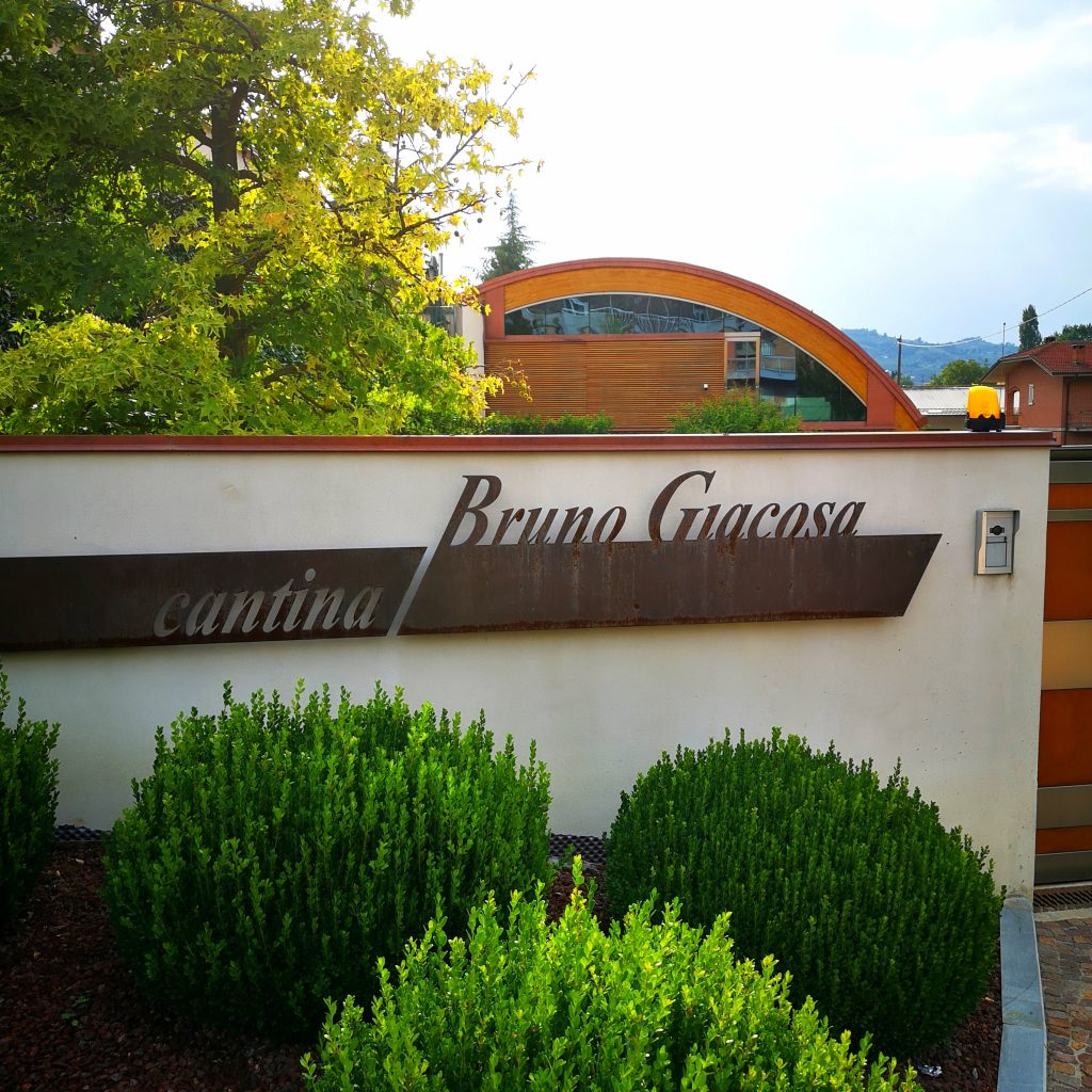 BRUNO GIACOSA - VISITA IN CANTINA